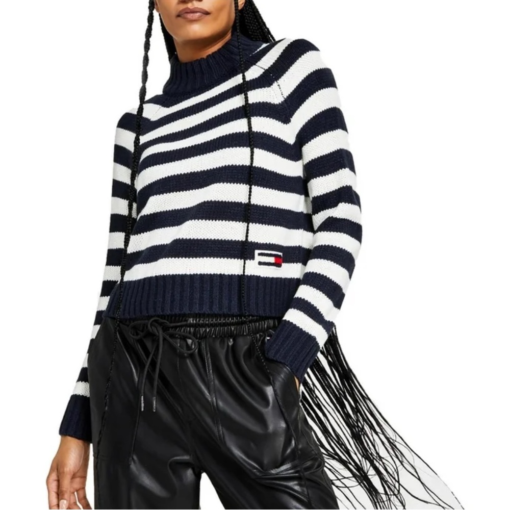 Tommy Jeans Knit Ribbed Trim Pullover Sweater